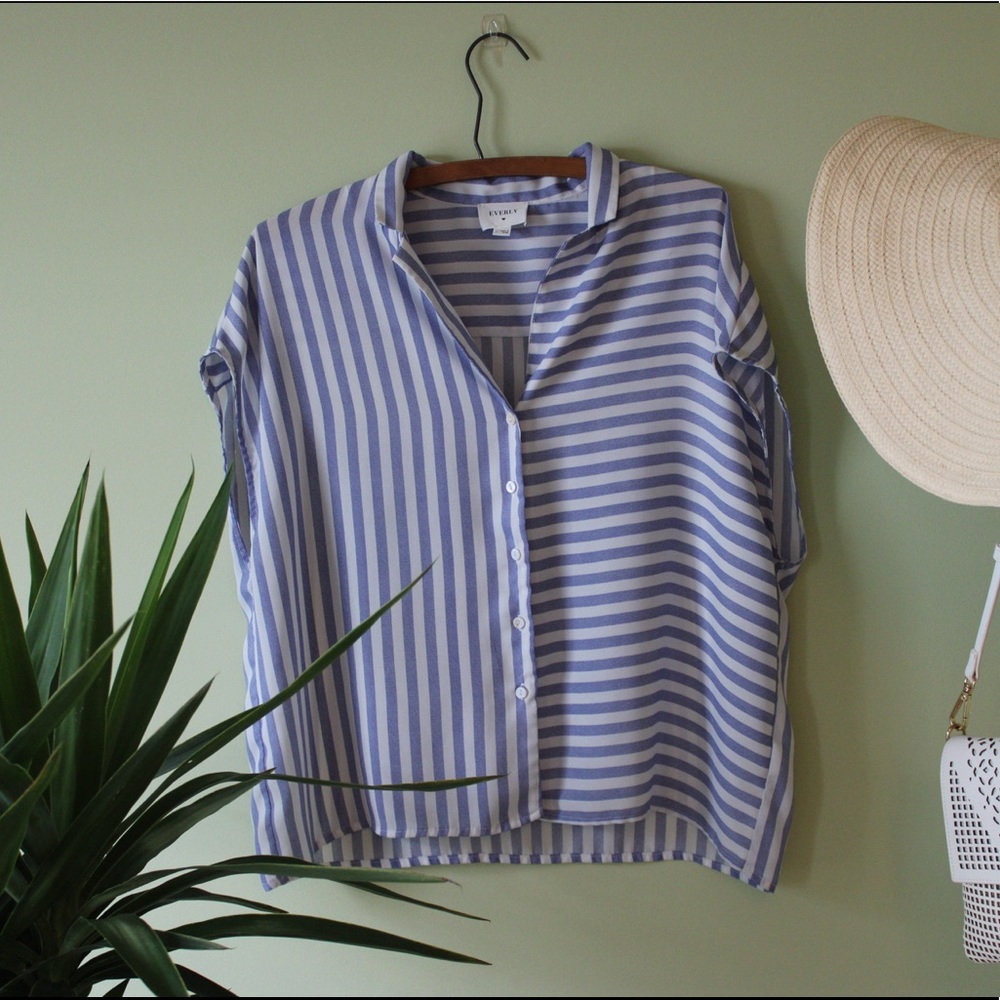 Everyly Blue and White Striped Button Up Size L